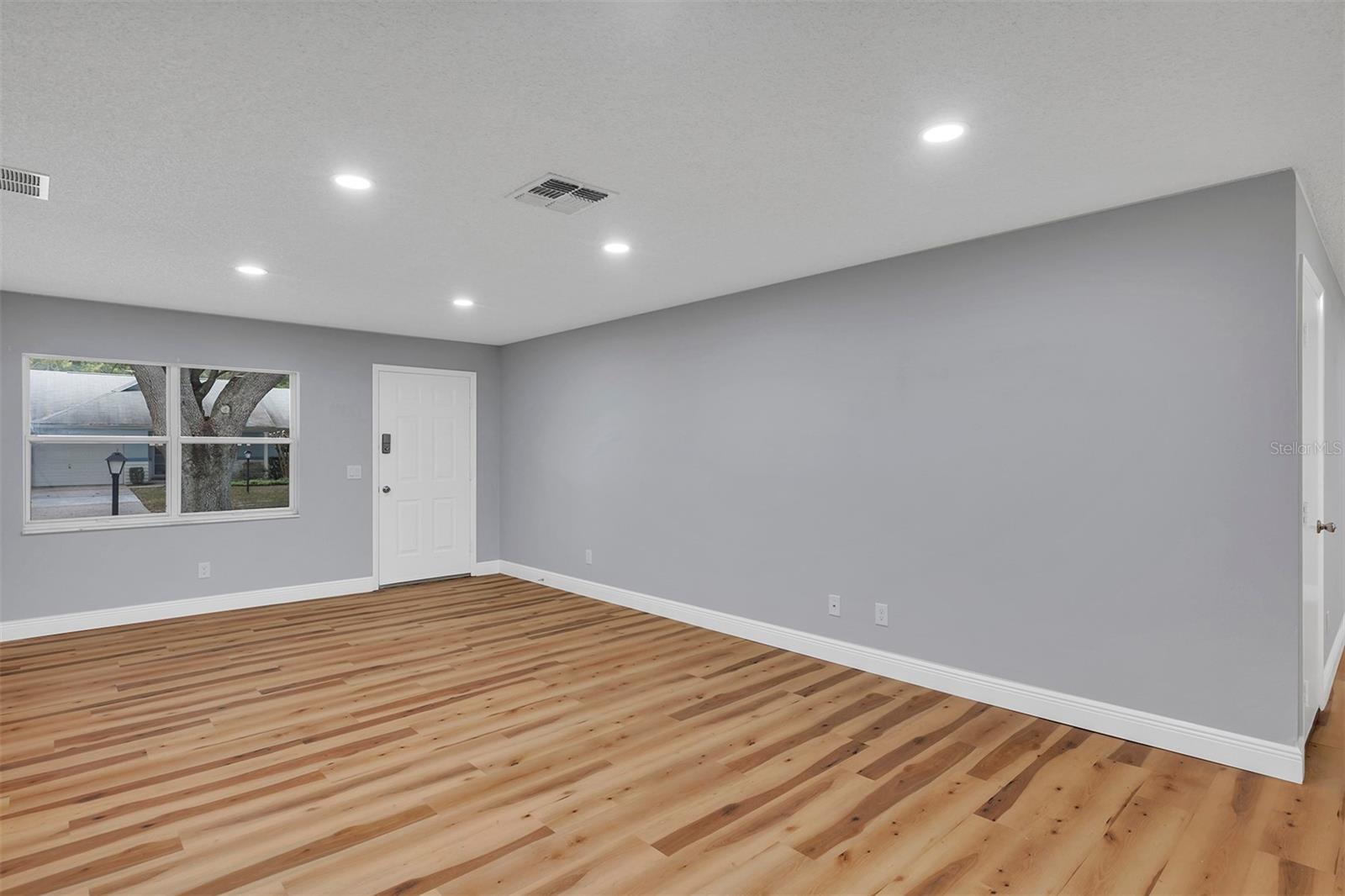 Image 26 of 44 For 9755 94th Terrace C