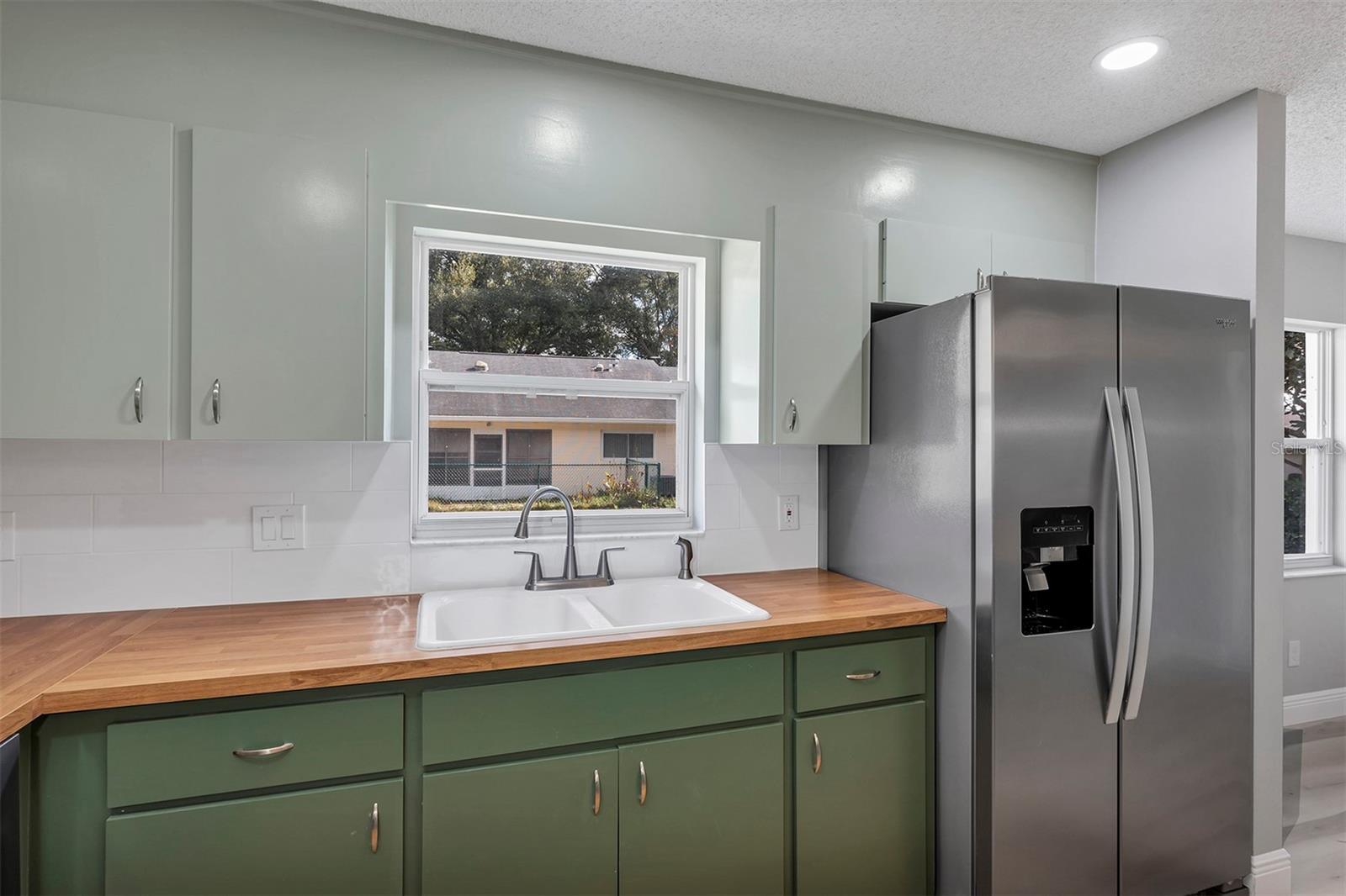 Image 9 of 44 For 9755 94th Terrace C