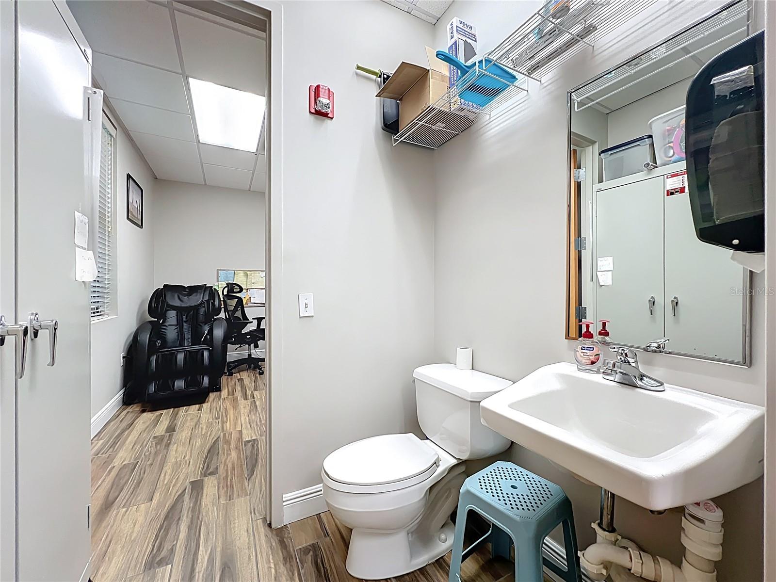 Image 34 of 53 For 1507 Hiawassee Road 115 & 116