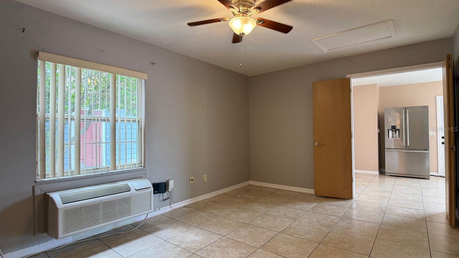 Image 7 of 14 For 211 Caribbean Drive Lockout