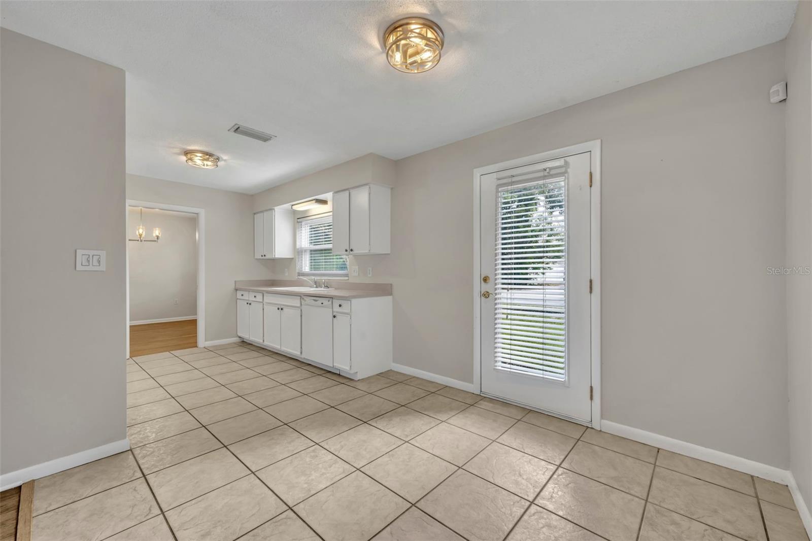 Image 12 of 29 For 3061 Greenmount Road