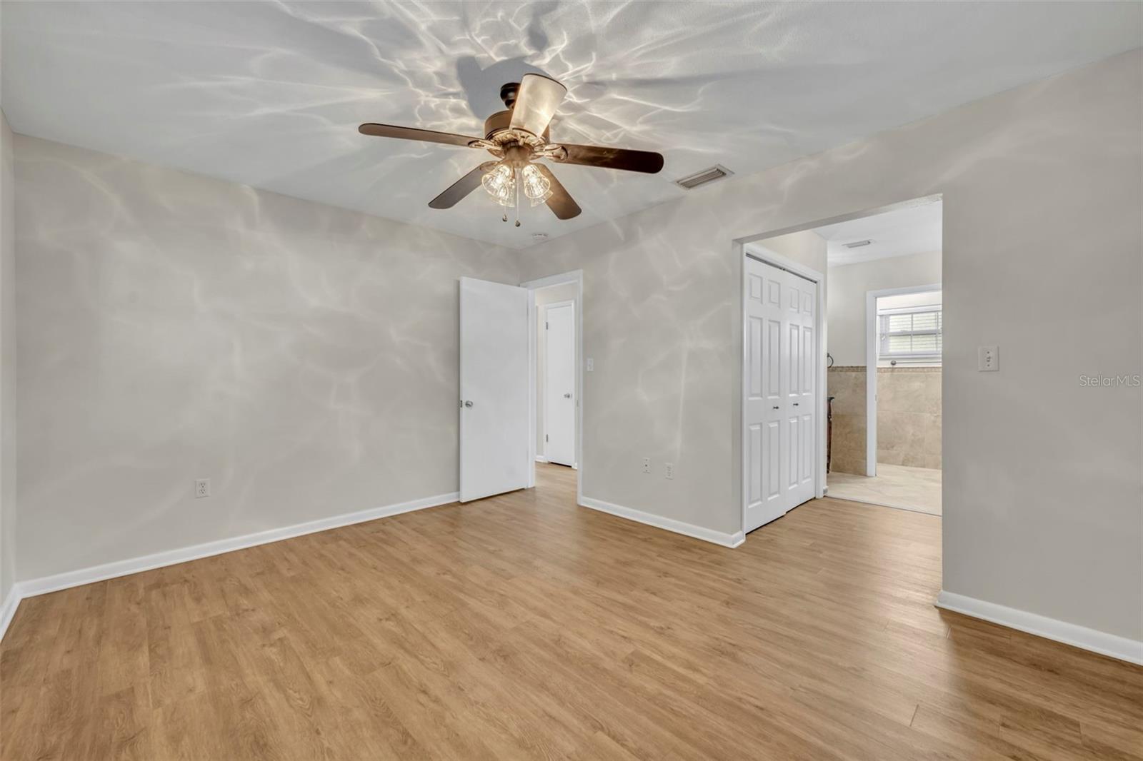 Image 19 of 29 For 3061 Greenmount Road