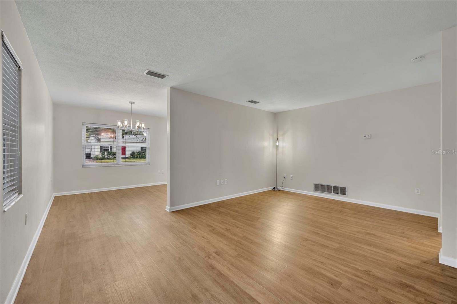 Image 4 of 29 For 3061 Greenmount Road