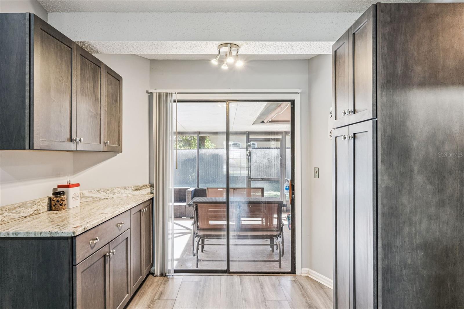 Image 11 of 35 For 2334 Ashington Park Drive