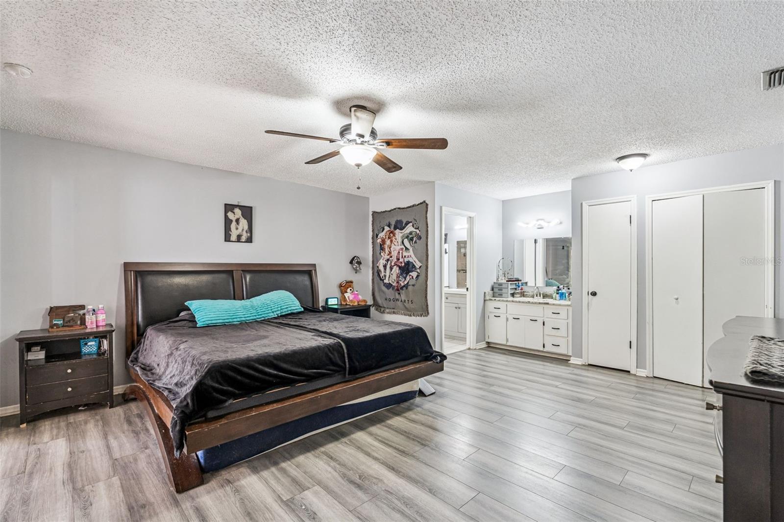 Image 17 of 35 For 2334 Ashington Park Drive