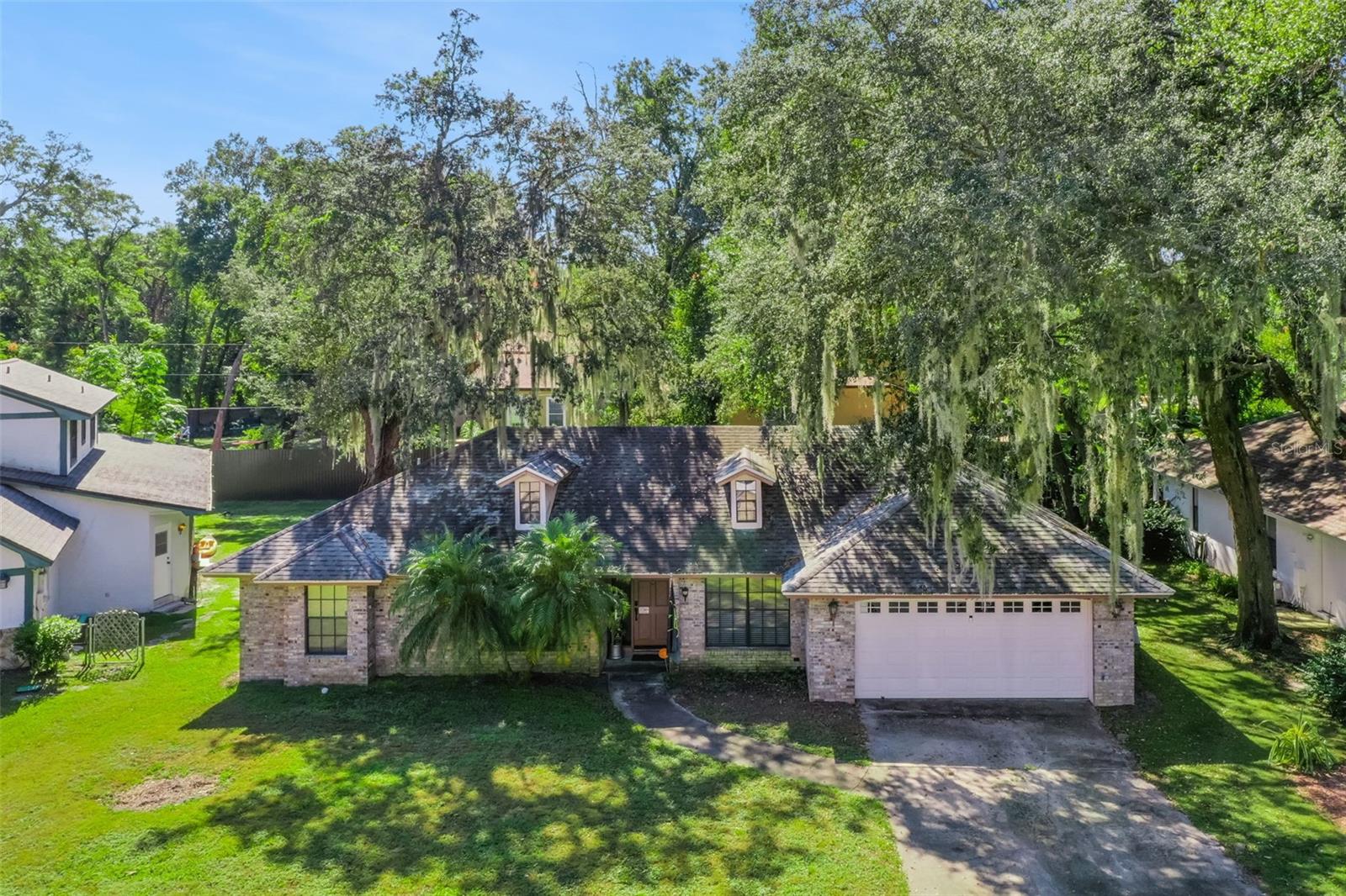 Image 3 of 35 For 2334 Ashington Park Drive