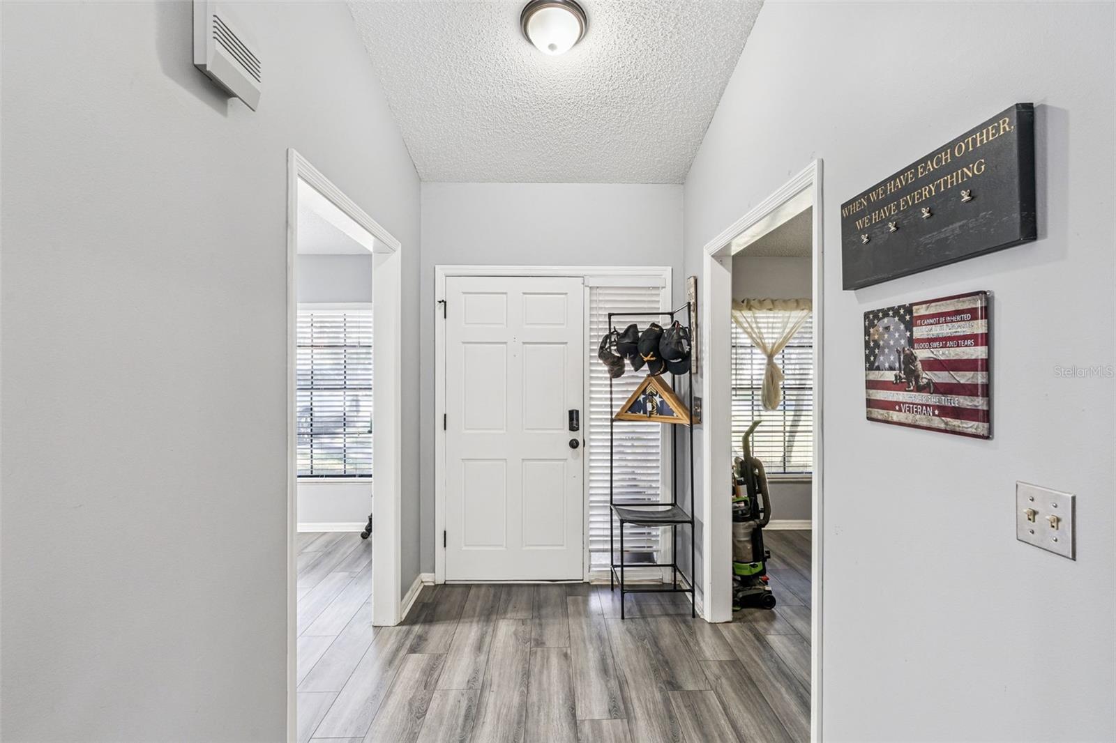 Image 5 of 35 For 2334 Ashington Park Drive