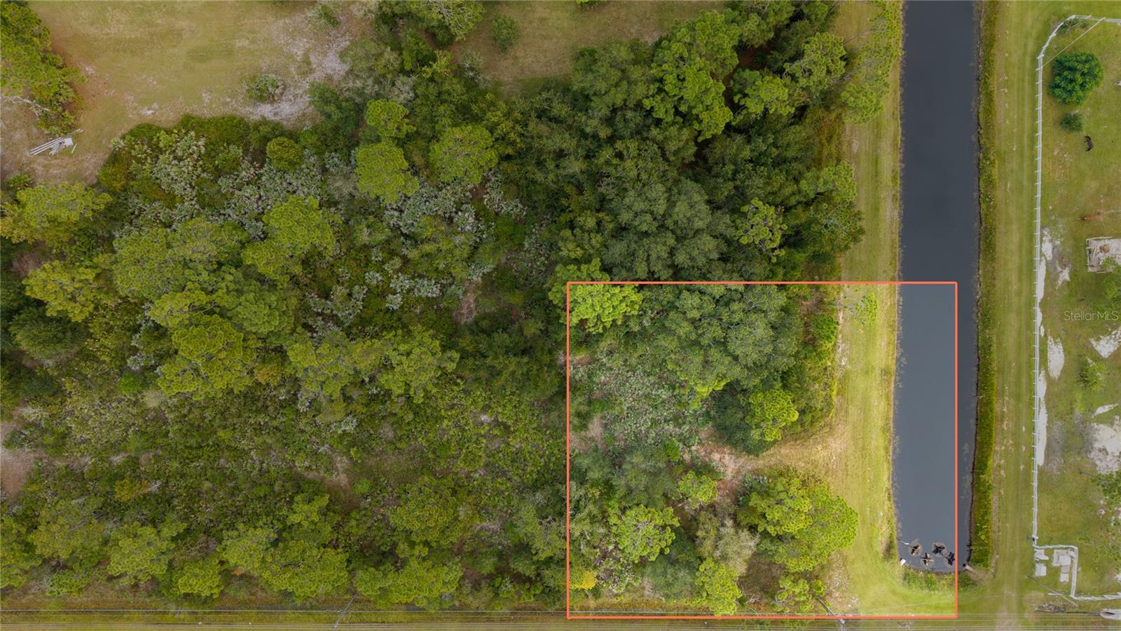 Image 8 of 13 For Dallas Boulevard