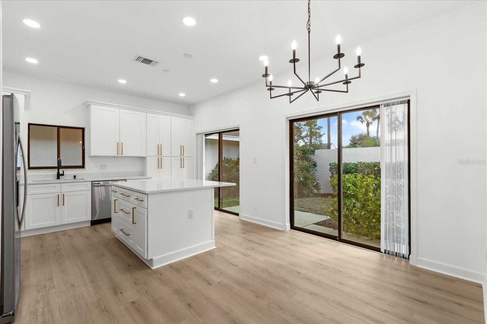 Image 6 of 32 For 2503 Sweetwater Country Club Drive