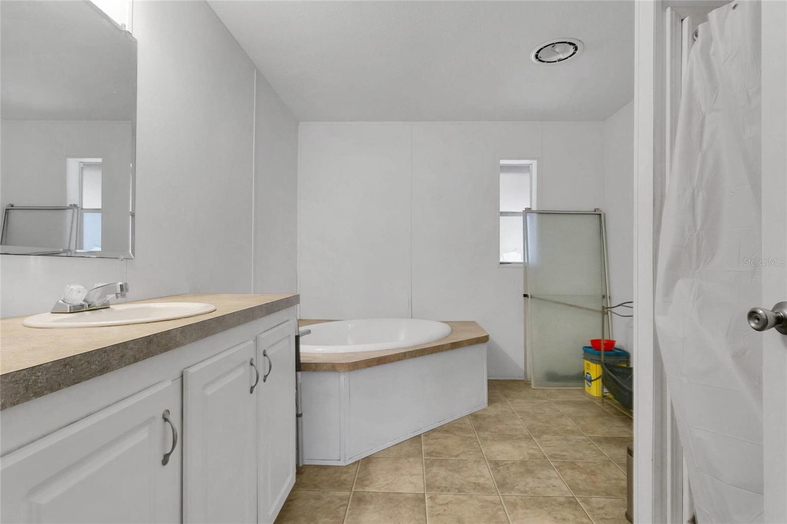 Image 12 of 20 For 4344 138th Street