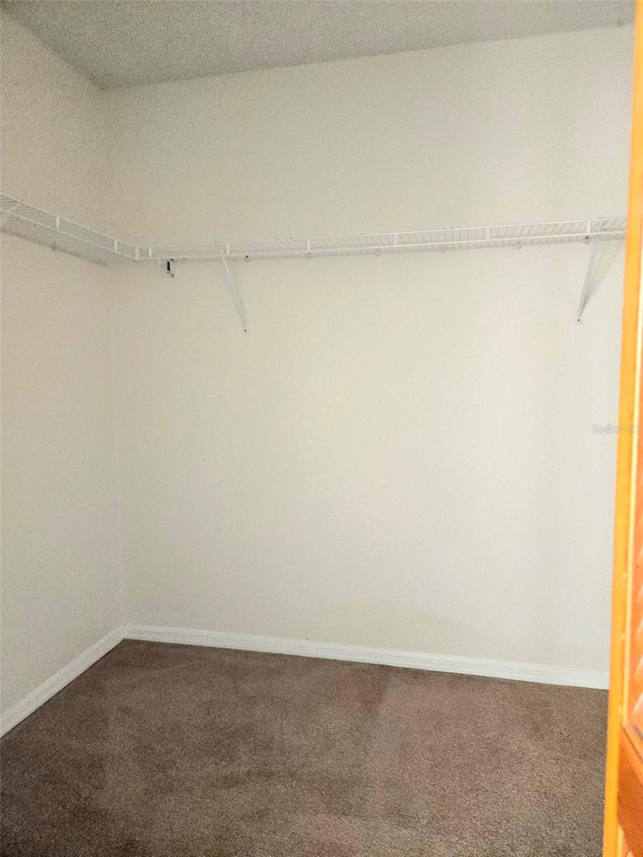 Image 11 of 36 For 611 Cotulla Drive