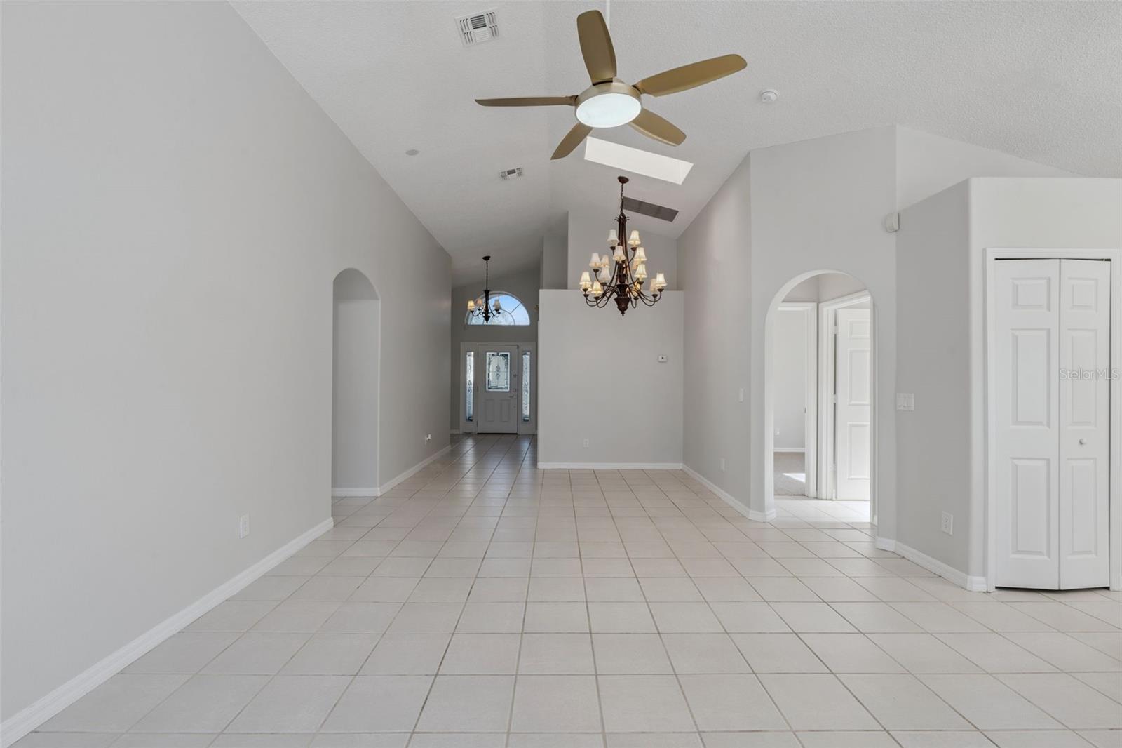 Image 7 of 32 For 8012 Spring Creek Drive