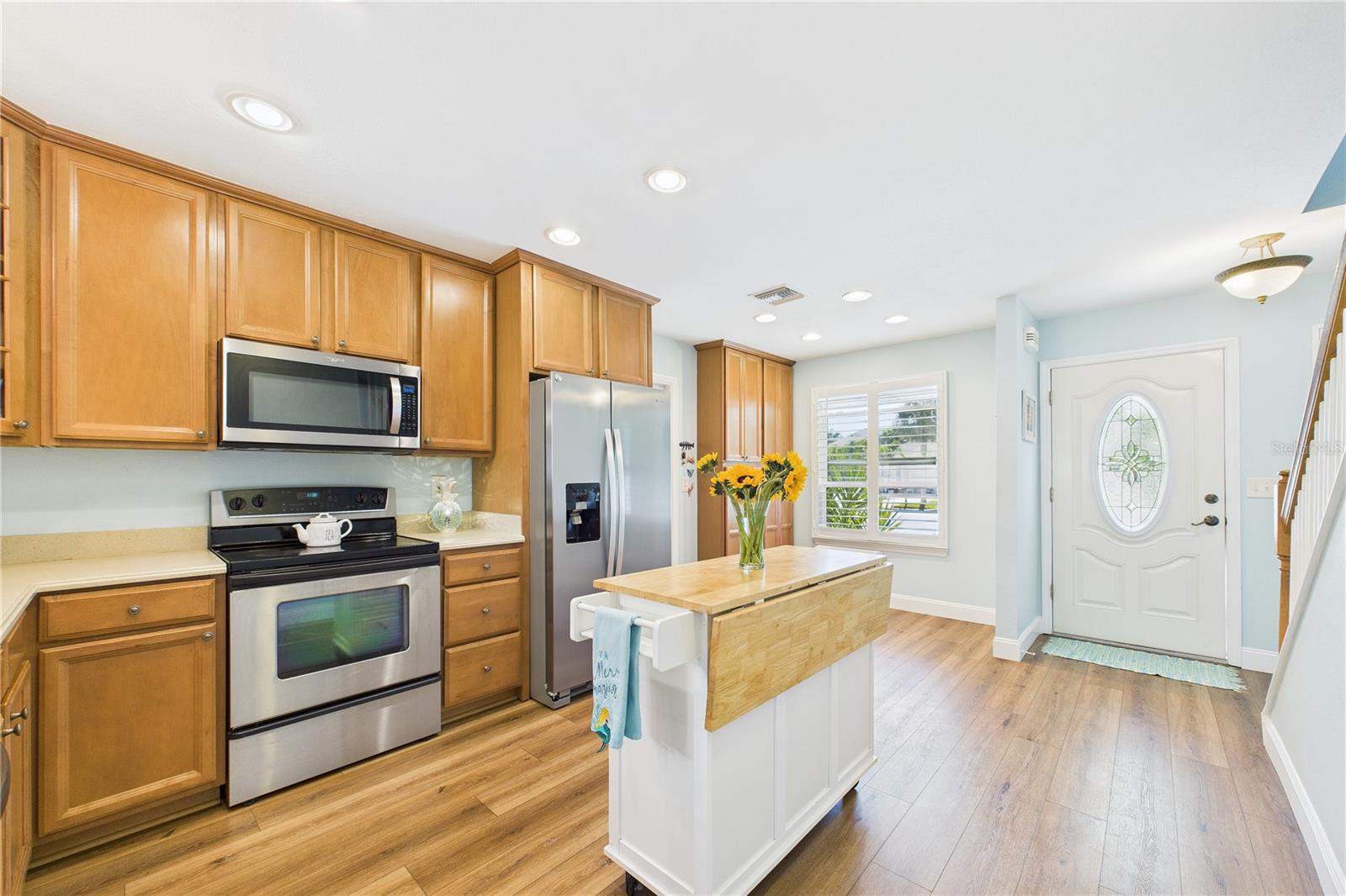 Image 15 of 68 For 105 Anchor  