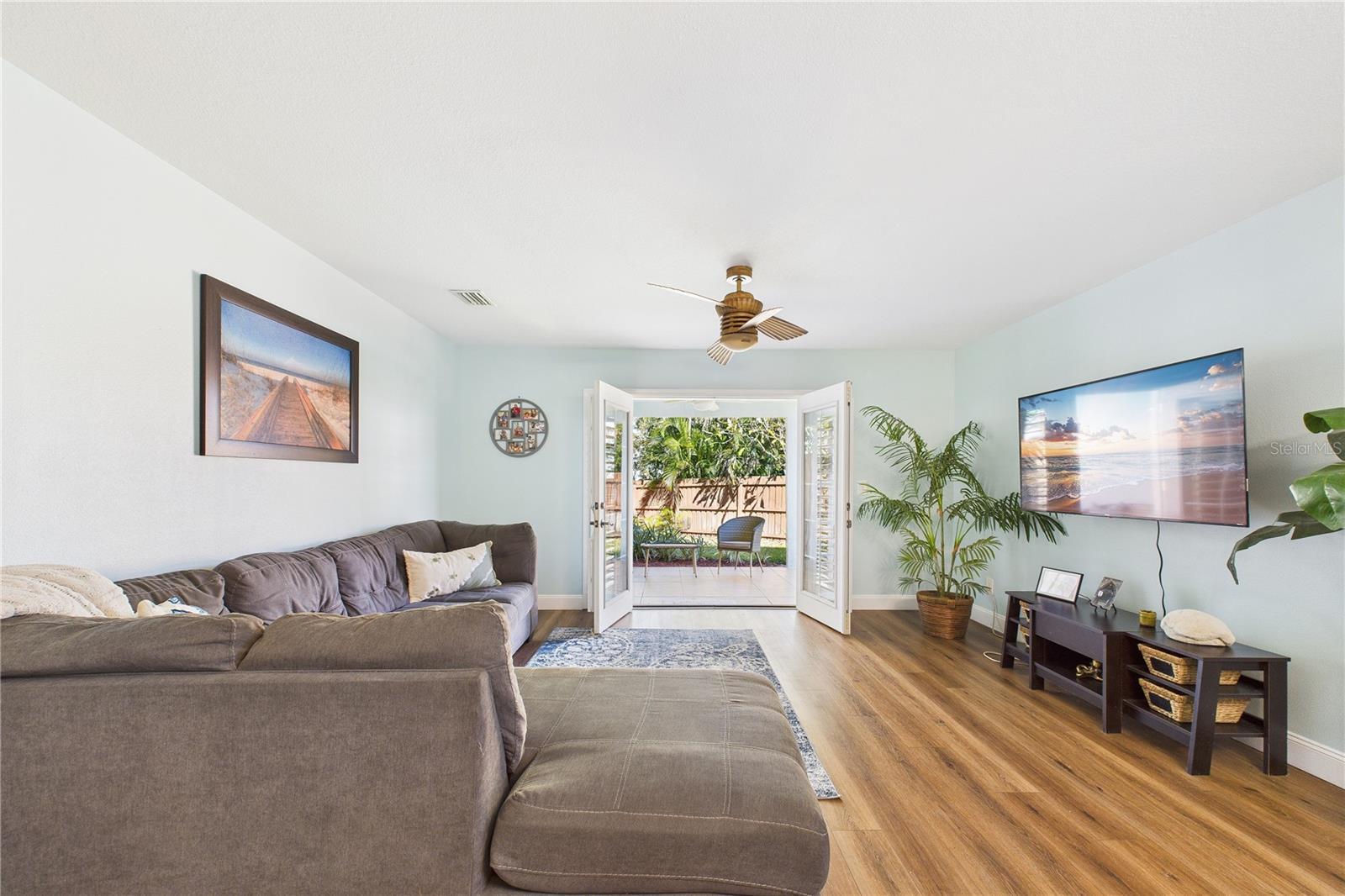 Image 32 of 68 For 105 Anchor  