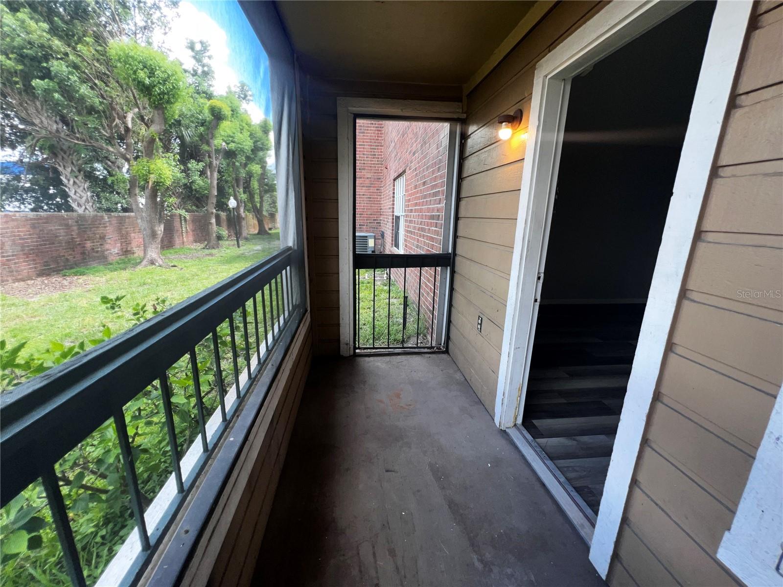 Image 20 of 24 For 4355 Perkinshire Lane 104