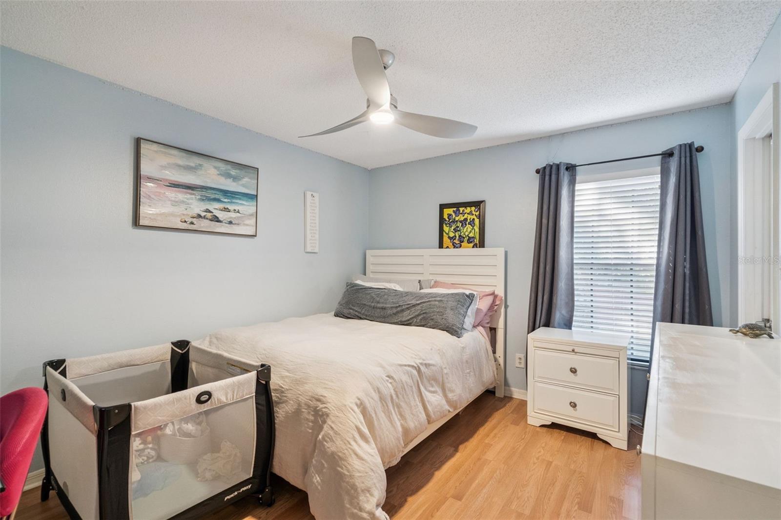 Image 16 of 34 For 1398 Cor Jesu Court