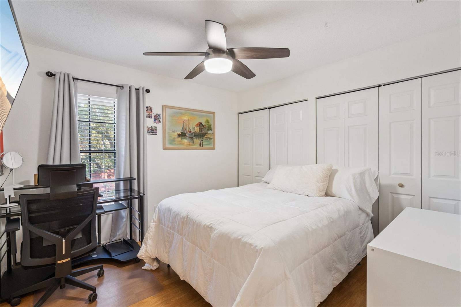 Image 17 of 34 For 1398 Cor Jesu Court