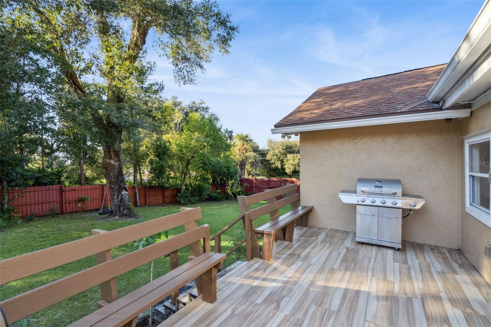 Image 24 of 34 For 1398 Cor Jesu Court