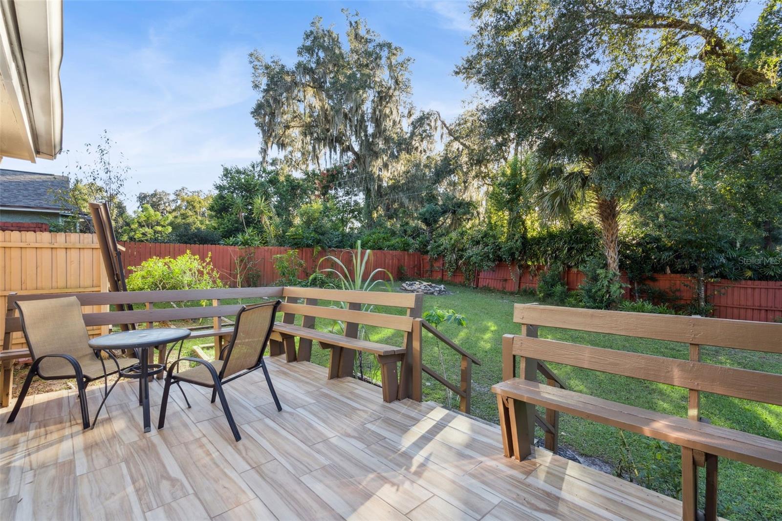 Image 25 of 34 For 1398 Cor Jesu Court