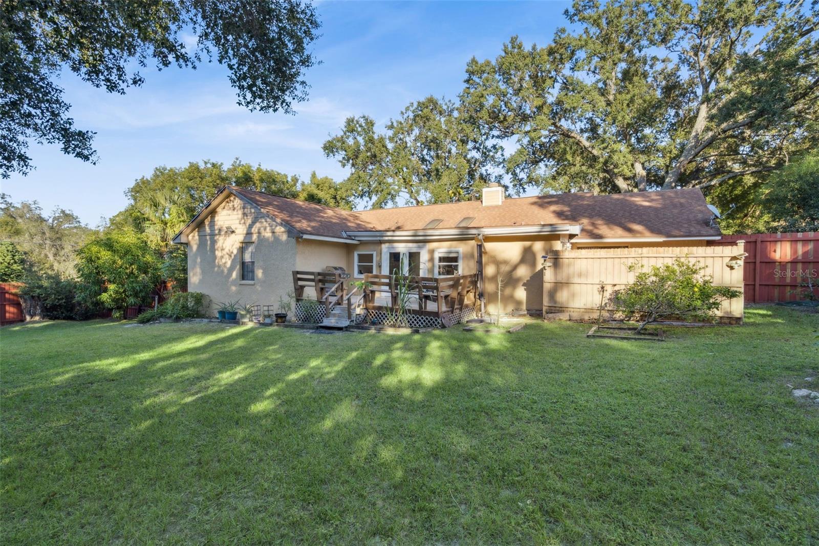 Image 32 of 34 For 1398 Cor Jesu Court