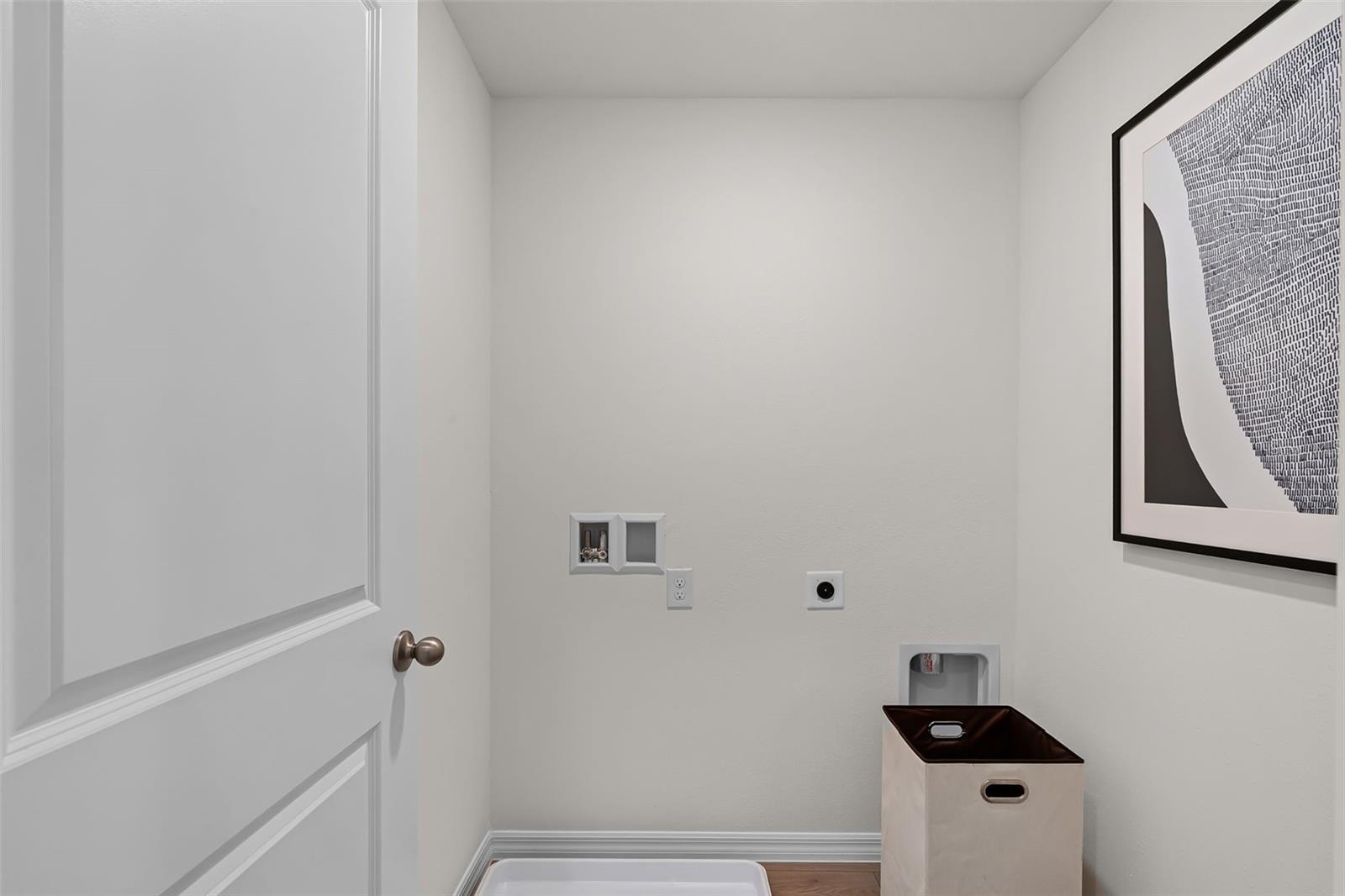 Image 13 of 17 For 4399 Hazel Street