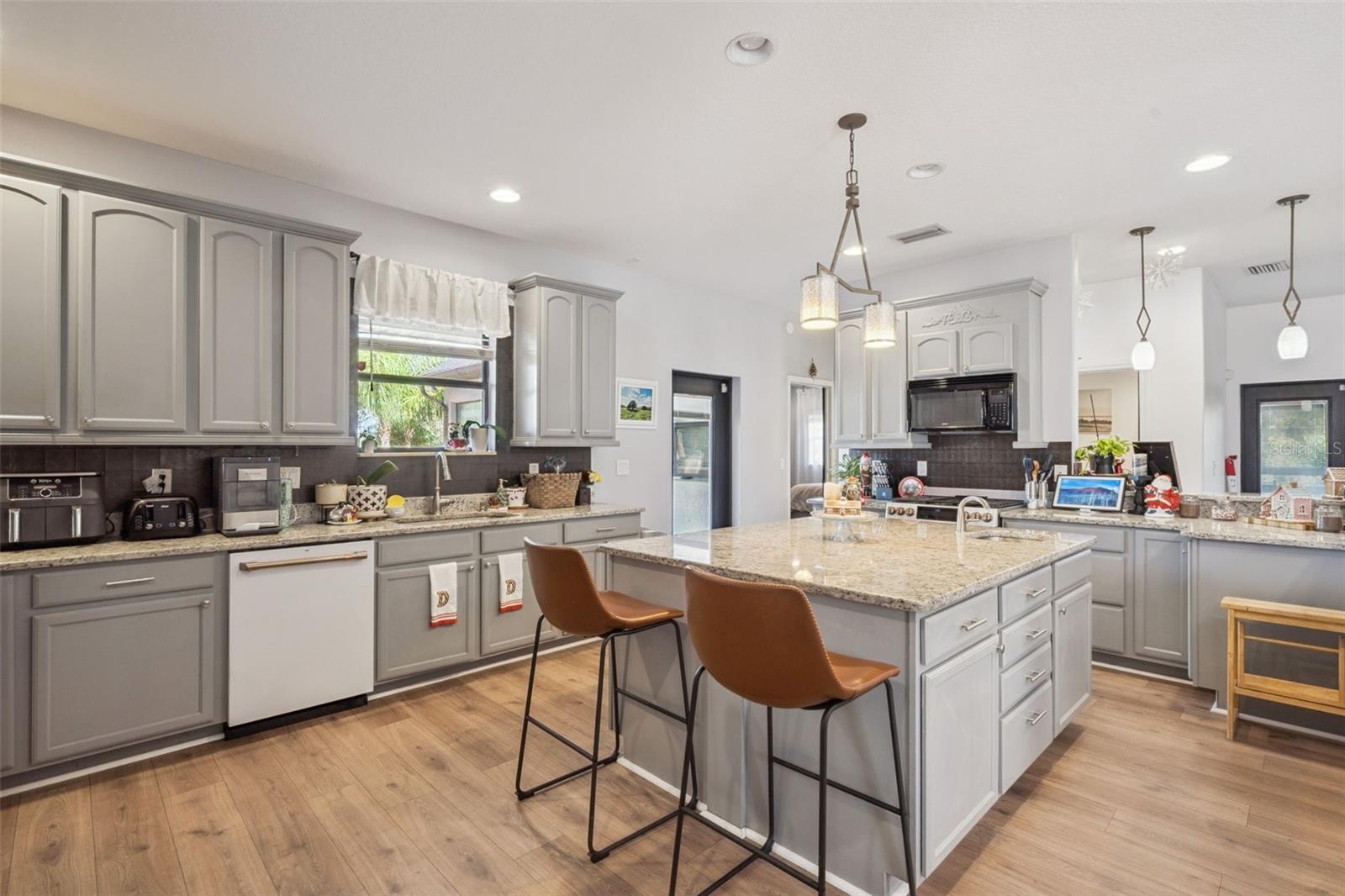 Image 13 of 63 For 17660 County Road 455