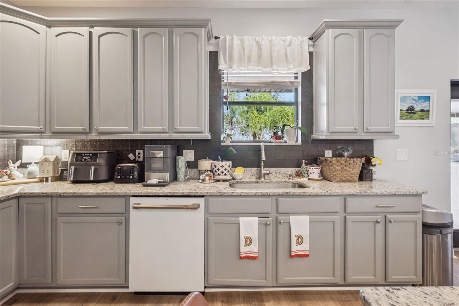 Image 18 of 63 For 17660 County Road 455