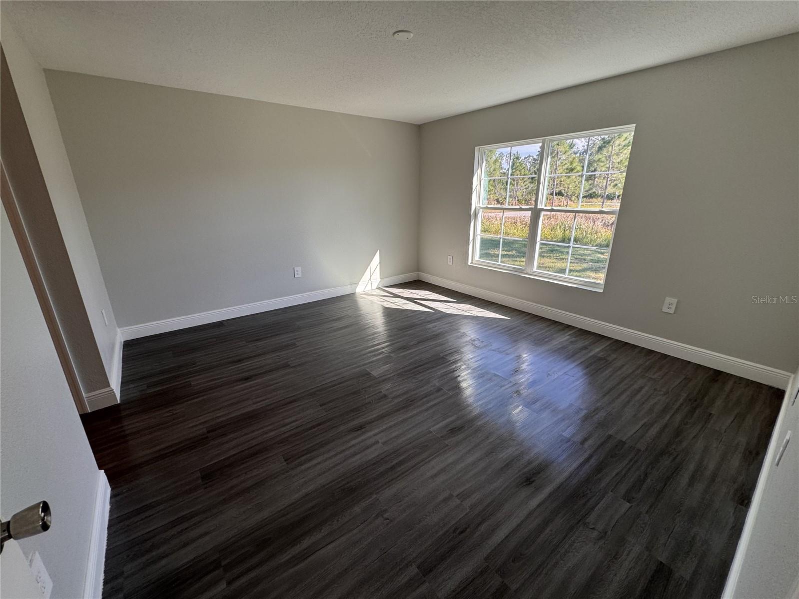 Image 18 of 31 For 7305 Sun N Lake Boulevard