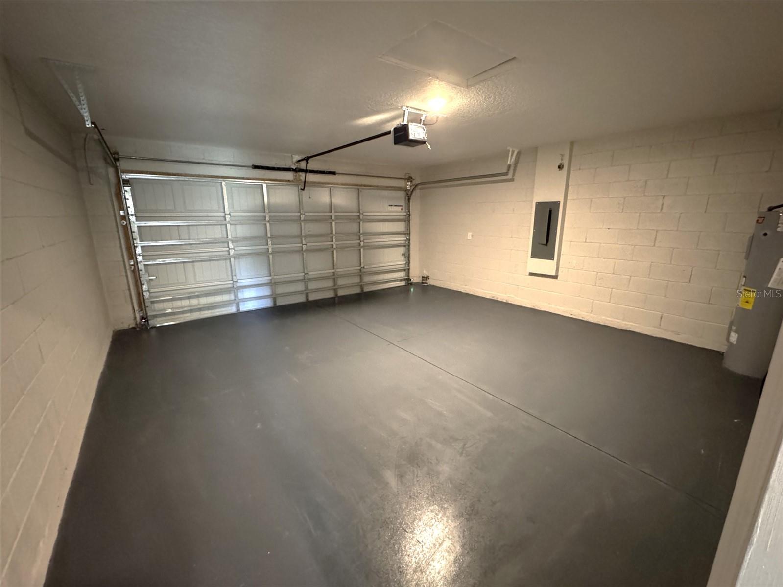 Image 29 of 31 For 7305 Sun N Lake Boulevard