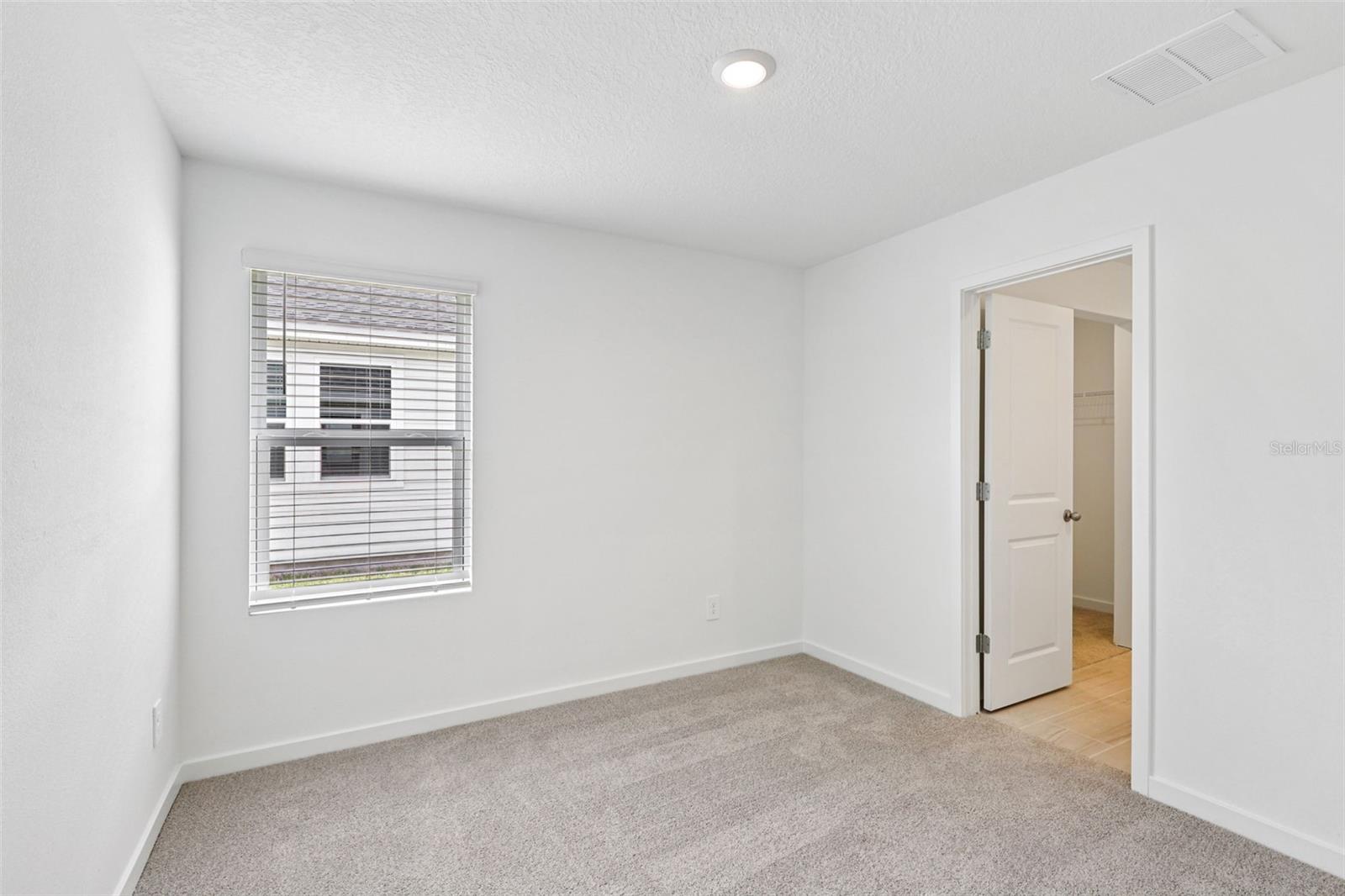 Image 11 of 25 For 15 Dilly Court