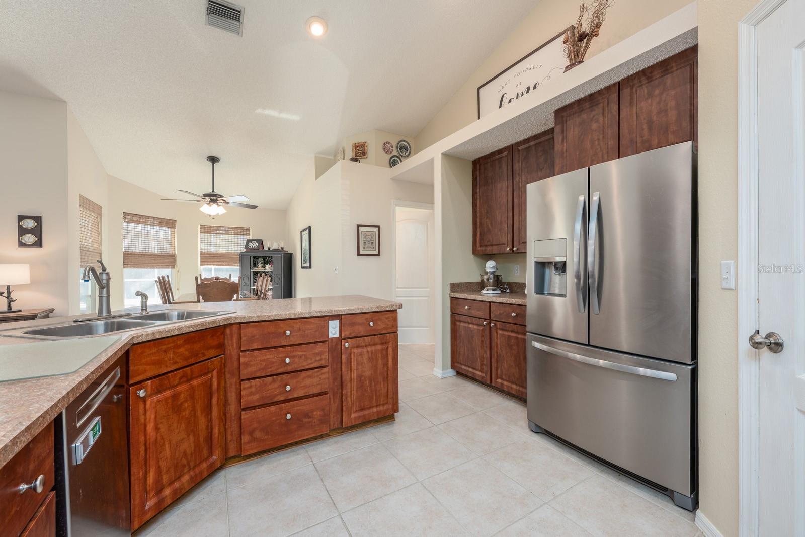 Image 11 of 29 For 1029 California Creek Drive