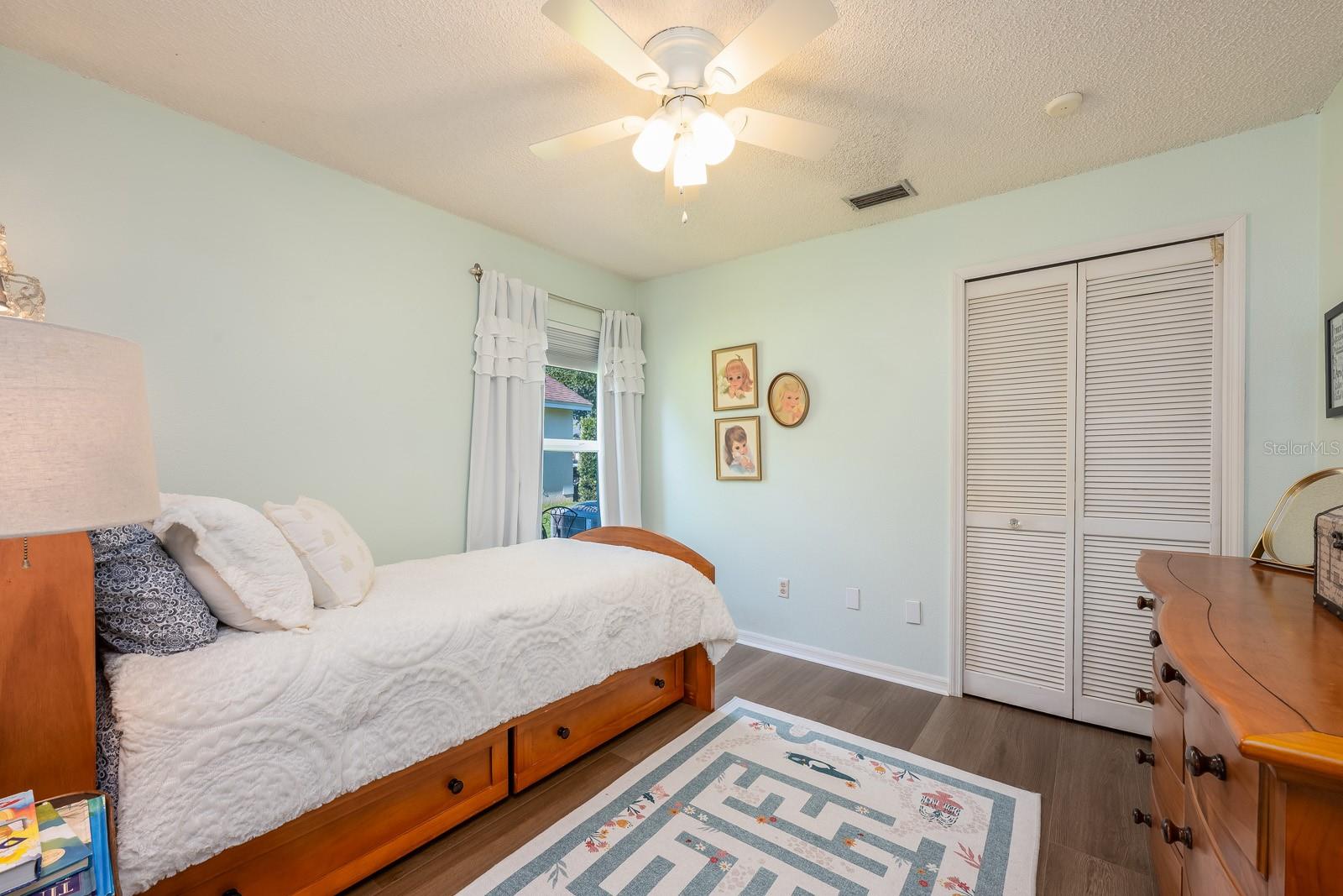 Image 21 of 29 For 1029 California Creek Drive