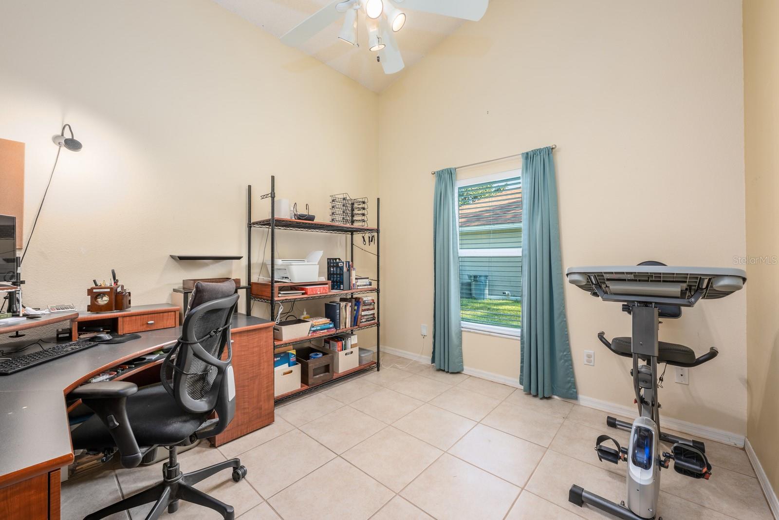 Image 22 of 29 For 1029 California Creek Drive