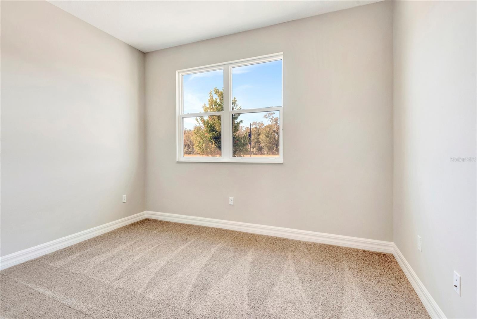 Image 28 of 57 For 1017 Liliana Drive