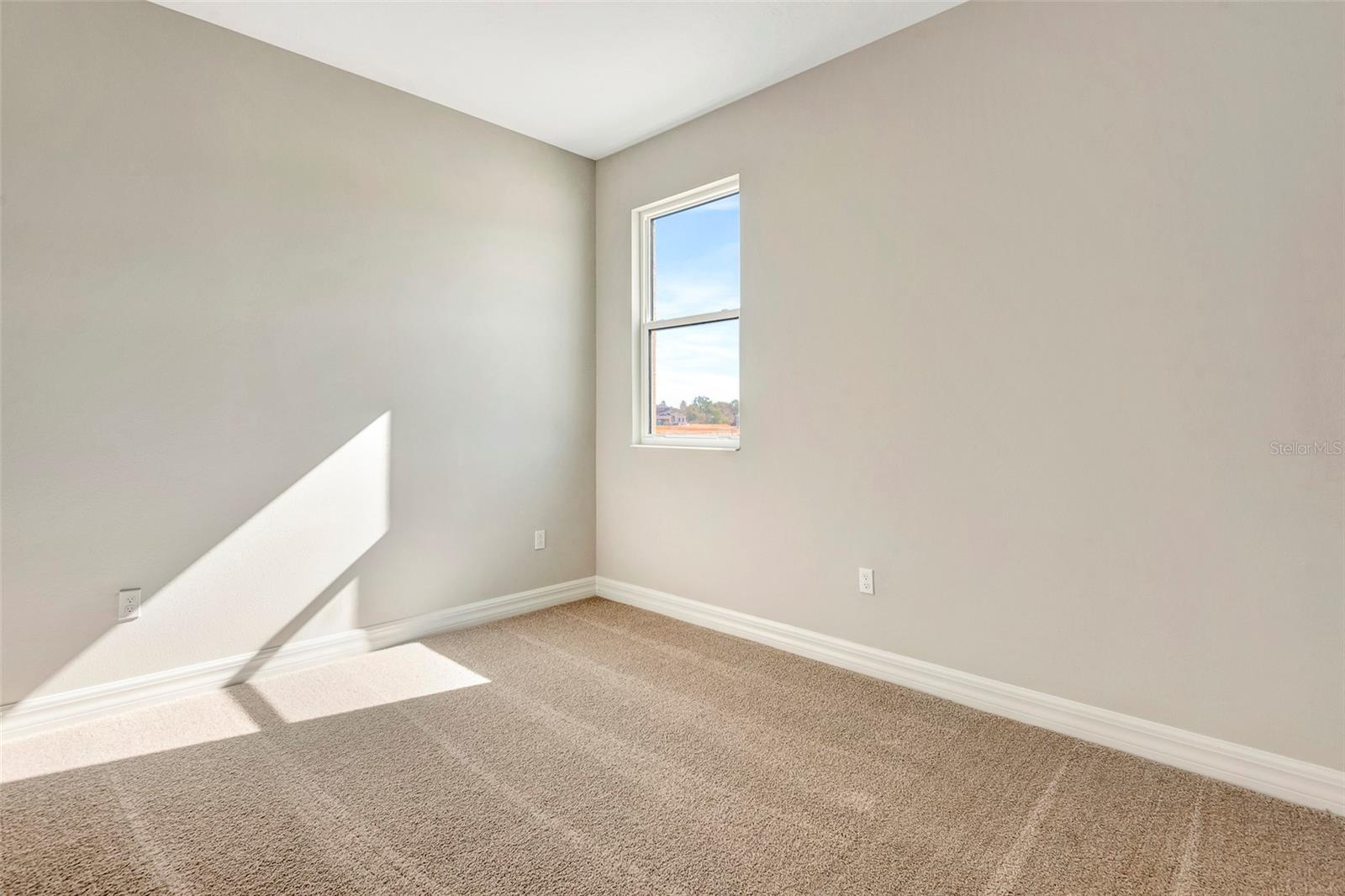 Image 32 of 57 For 1017 Liliana Drive