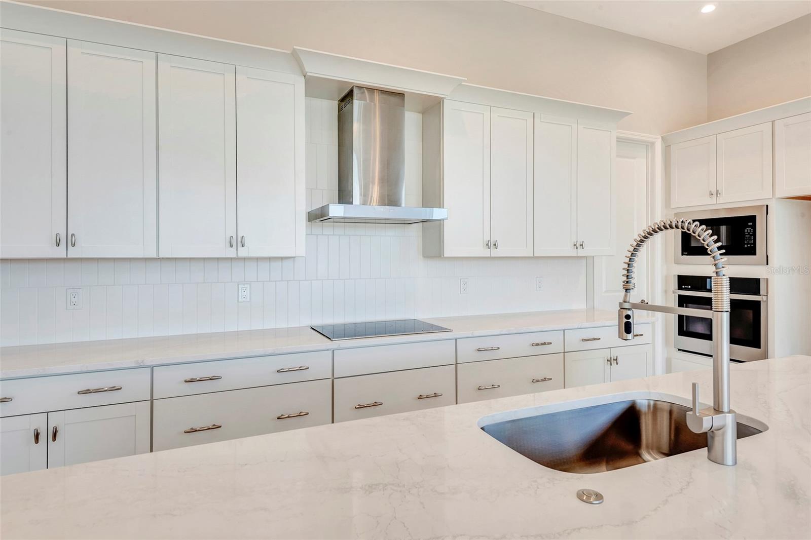 Image 9 of 57 For 1017 Liliana Drive