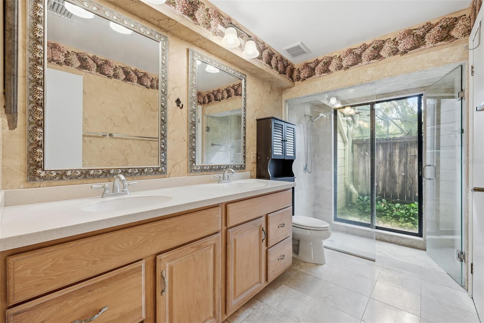 Image 20 of 25 For 2551 Jennifer Hope Boulevard