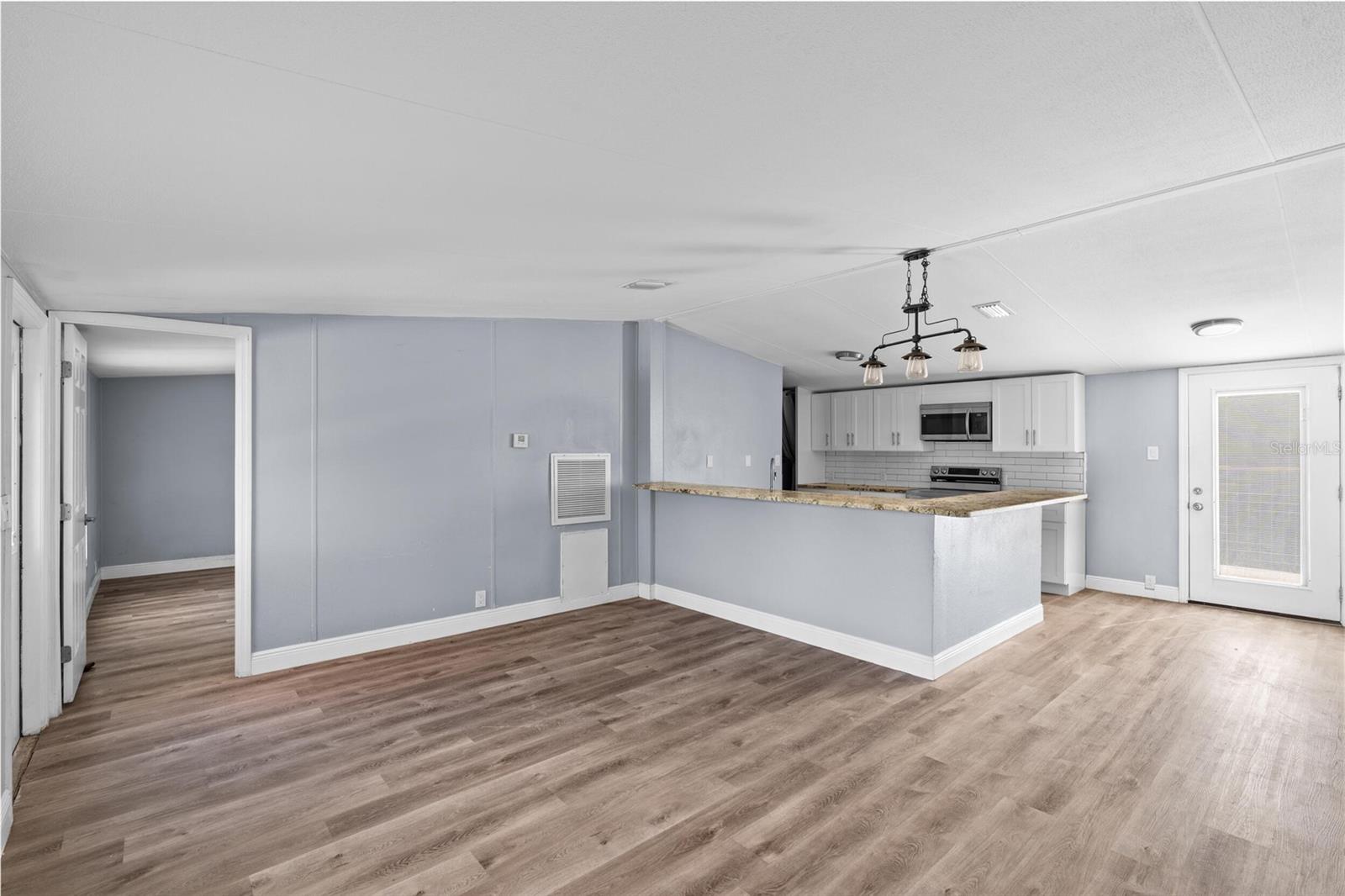 Image 6 of 27 For 7300 Cobia Lane