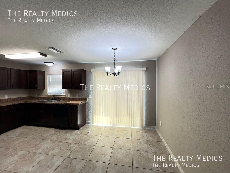 Image 7 of 24 For 14793 39th Circle