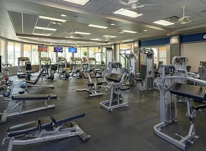 Image 20 of 22 For 8427 Leatherleaf Lane