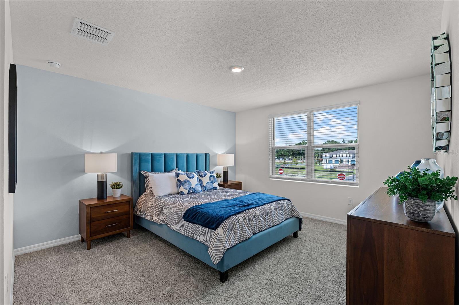 Image 9 of 17 For 4379 Hazel Street