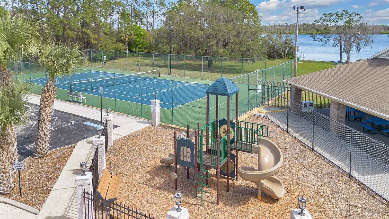 Image 21 of 50 For 102 Ethan Avenue