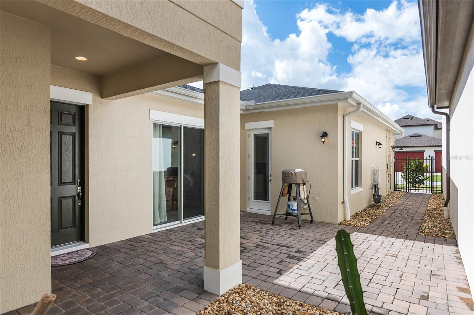 Image 35 of 58 For 8040 Allure Drive