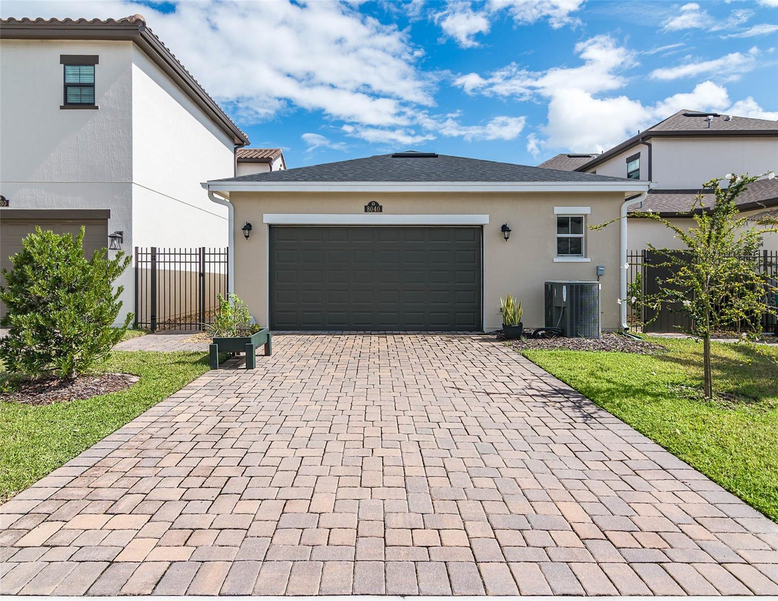 Image 39 of 58 For 8040 Allure Drive