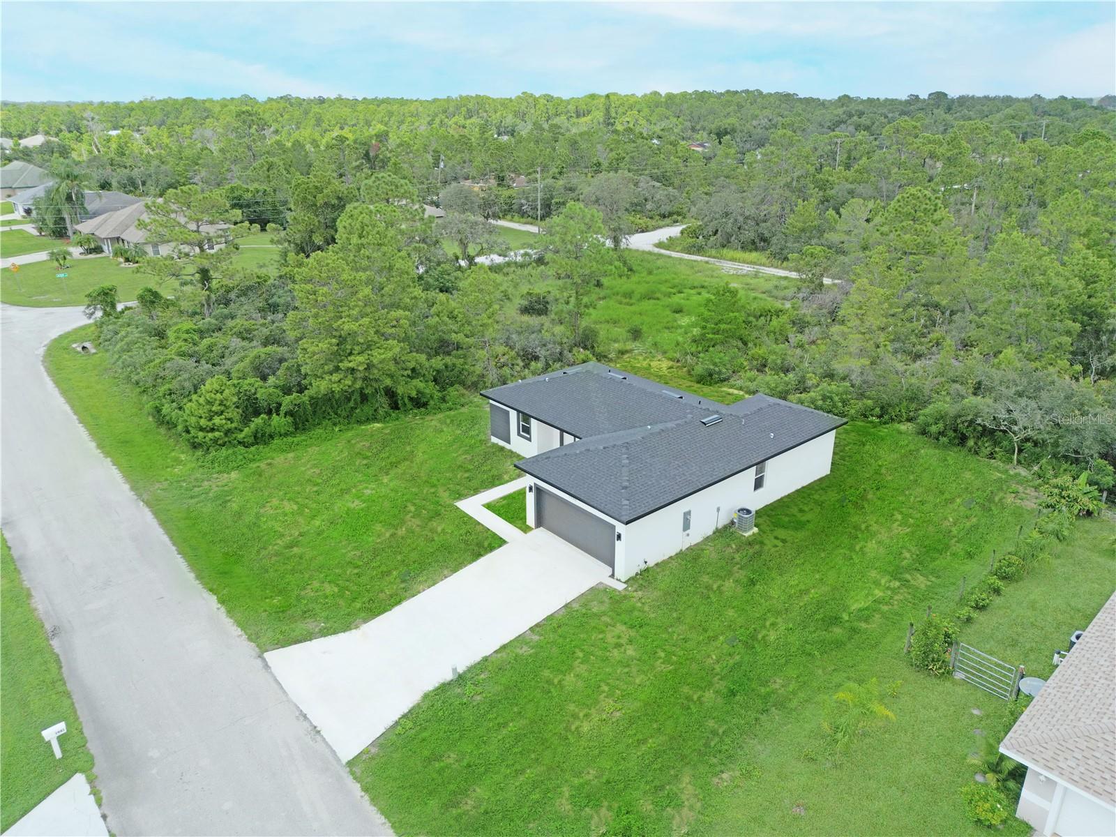 Image 23 of 25 For 1940 Alan Street