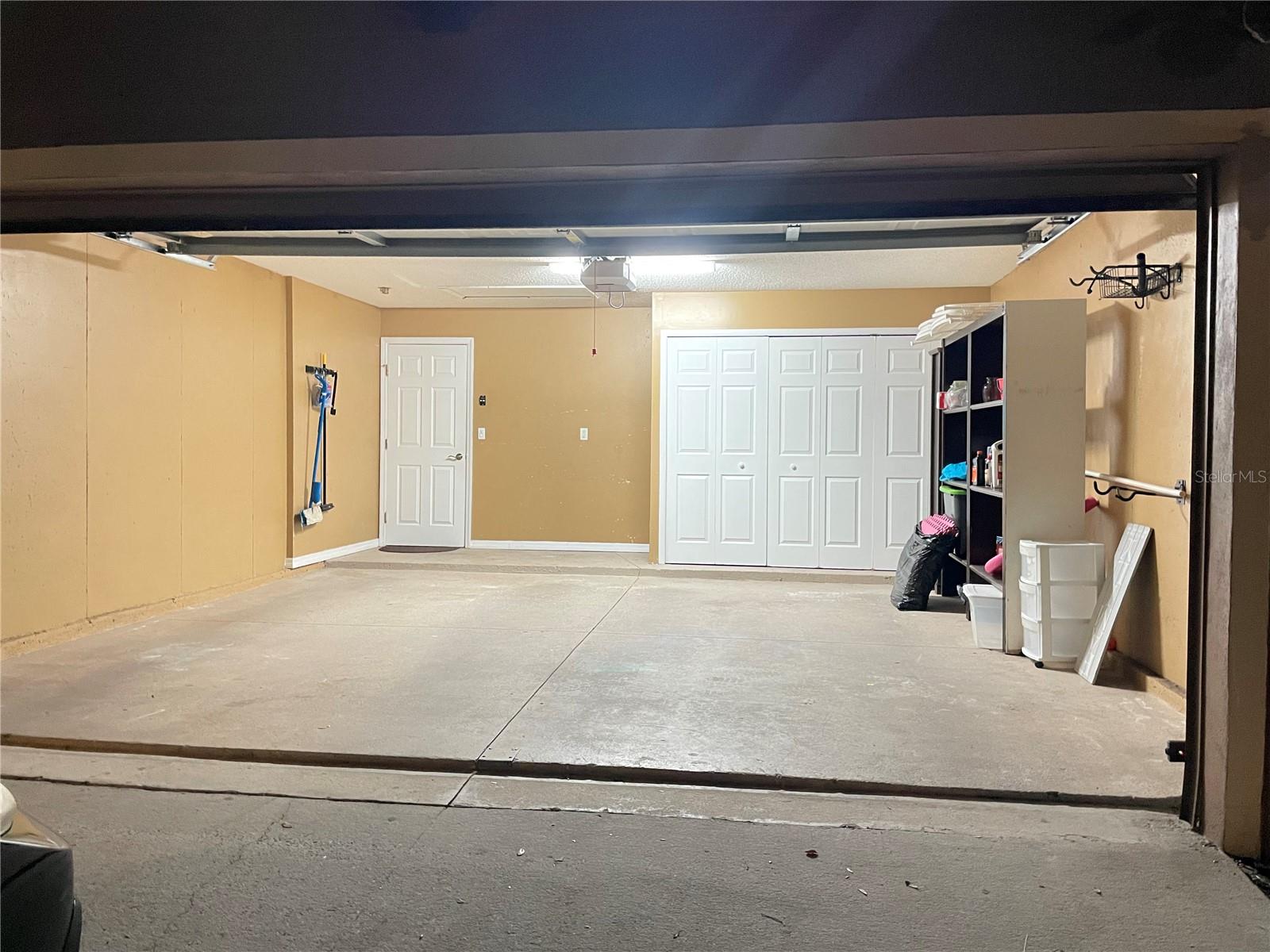 Image 16 of 19 For 553 Maidenhair Court