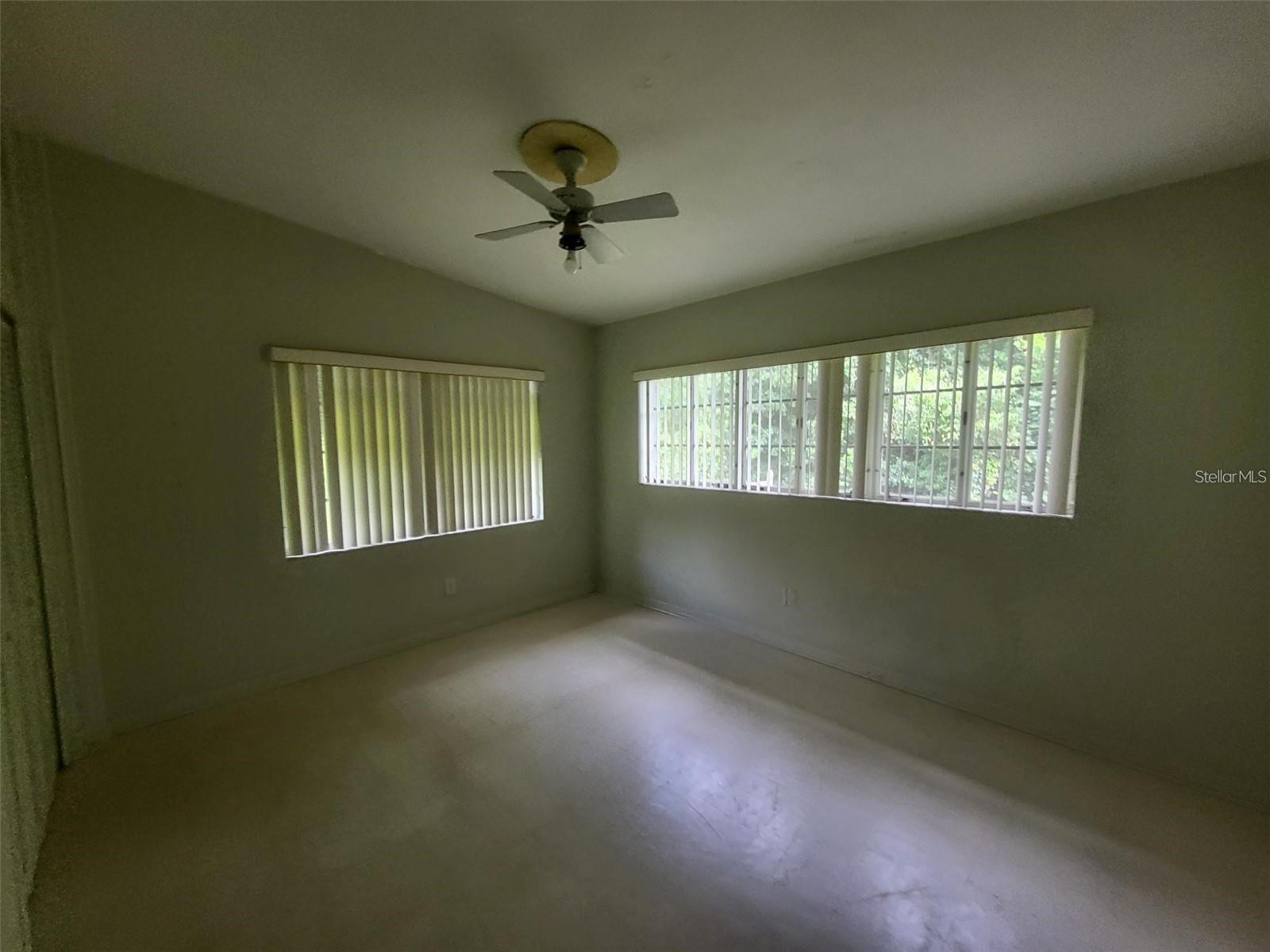 Image 8 of 13 For 1801 Pineview Circle