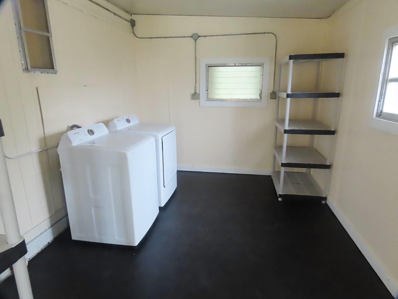 Image 21 of 29 For 1174 Fern Lane