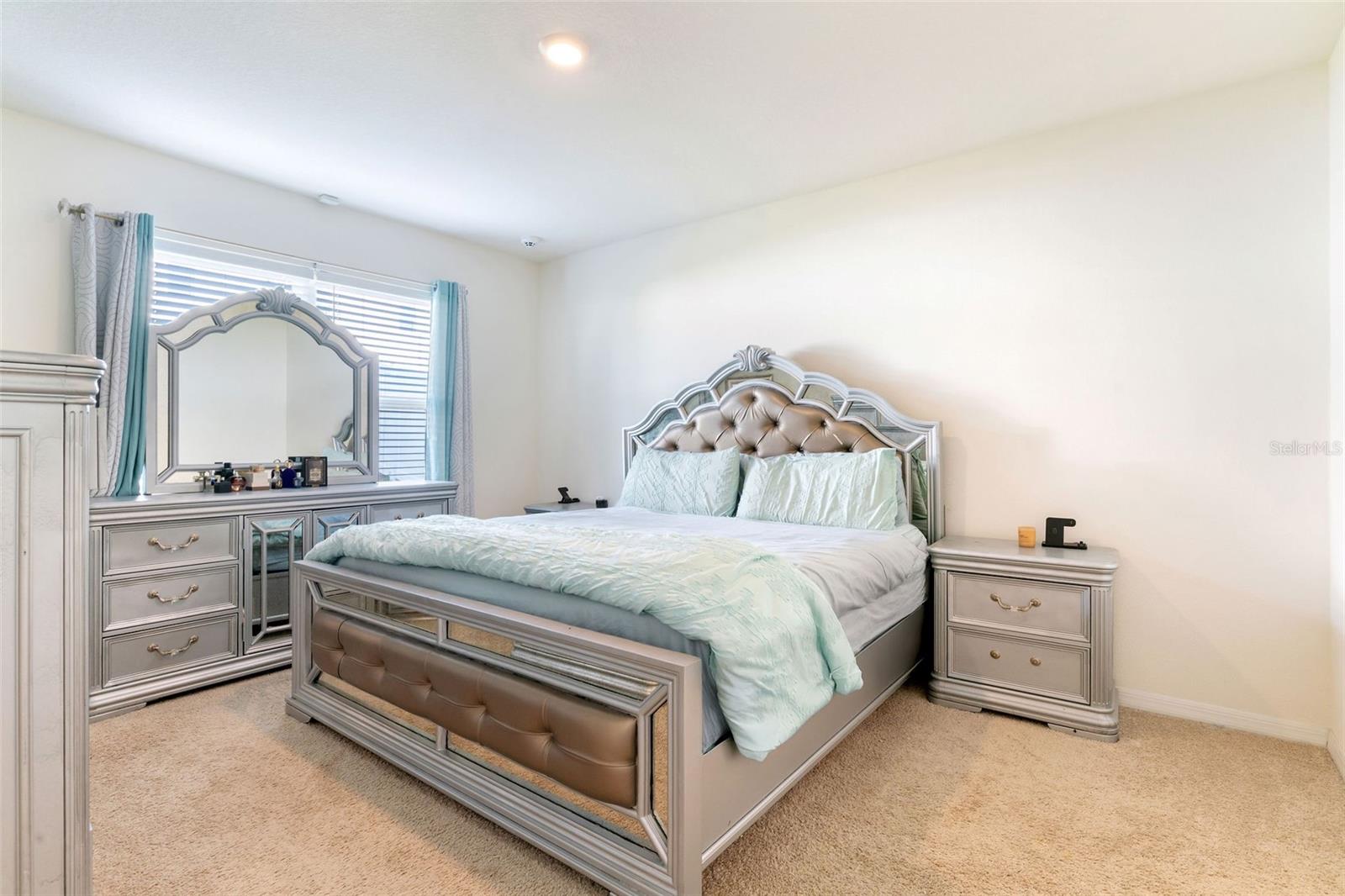 Image 20 of 42 For 9537 Black Walnut Drive