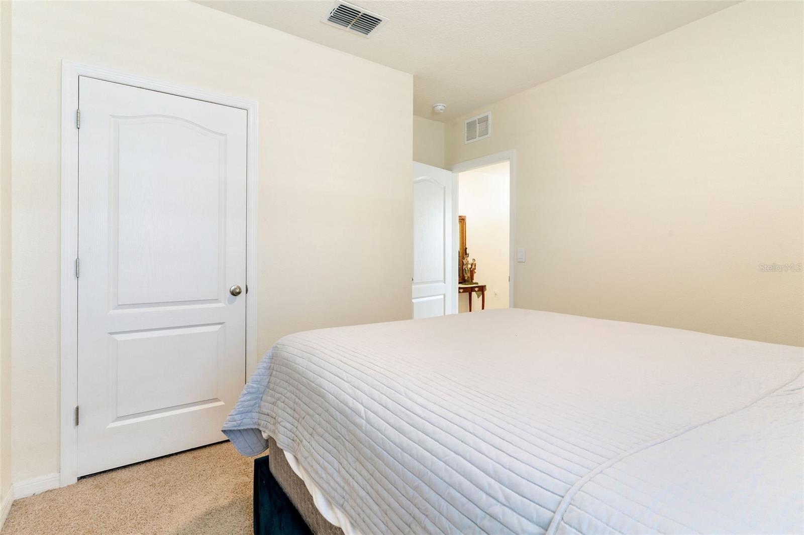 Image 29 of 42 For 9537 Black Walnut Drive